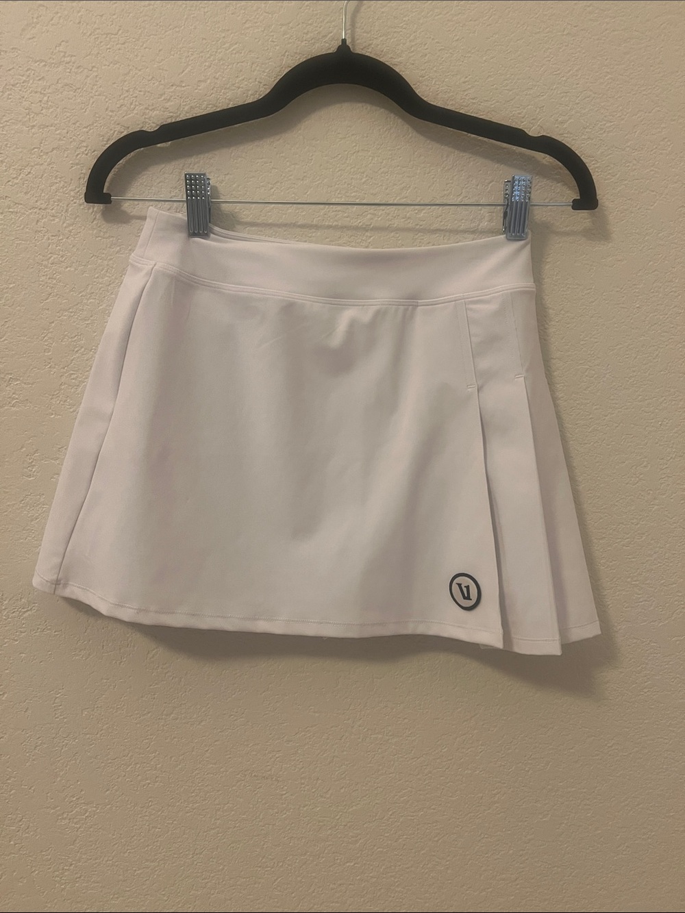 Vuori White Tennis Skirt with Logo, Size XS